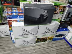 xbox one s and xbox one x