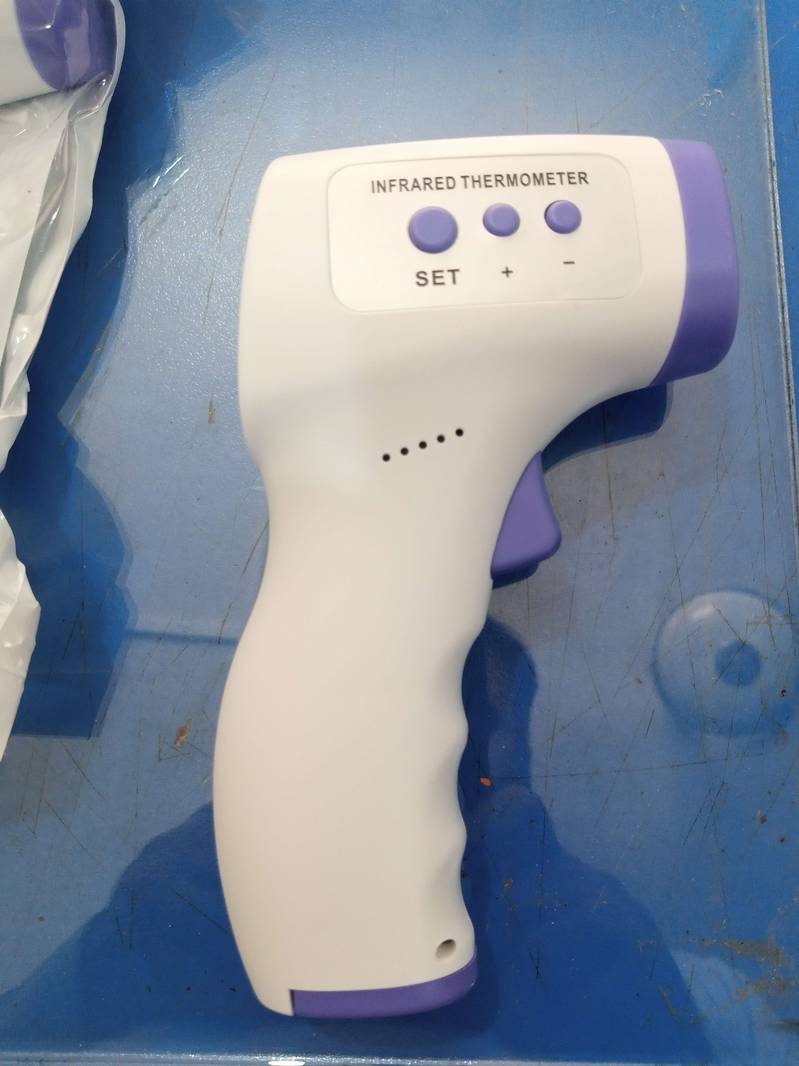 New Non Contact Infrared Thermometer 0