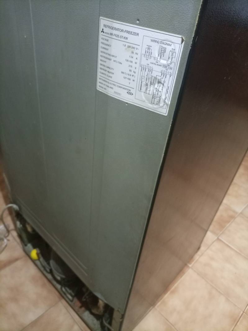 Mitsubishi Fridge 4