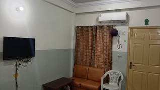 Furnished Rooms To LET for Family & Executives