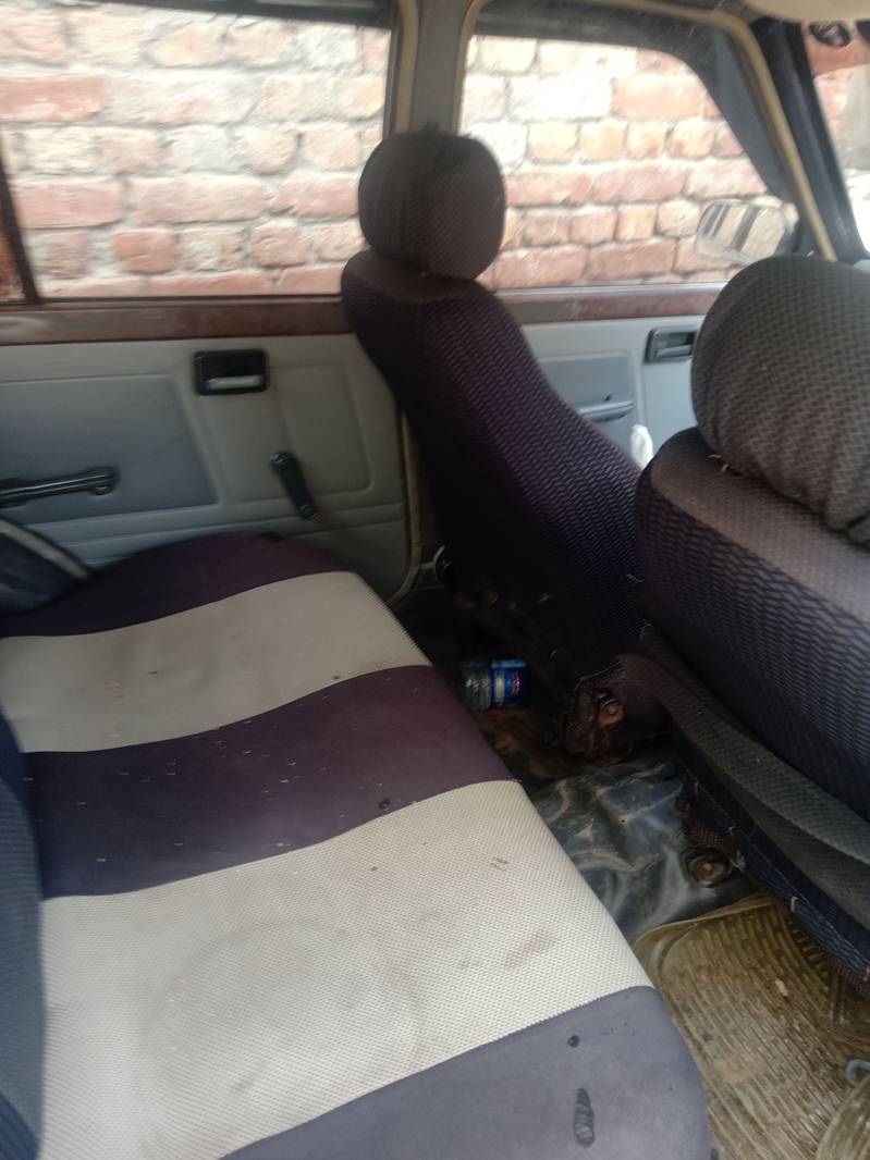 Suzuki Mehran 10