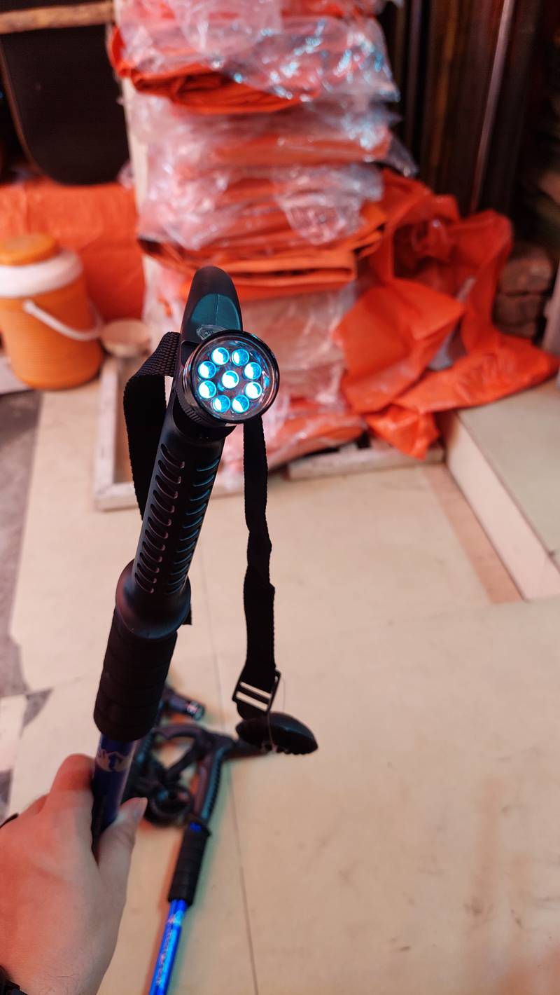 Adjustable 9 LED Anti Shock Trekking Hiking Pole Vault Stick - 53 inch 2