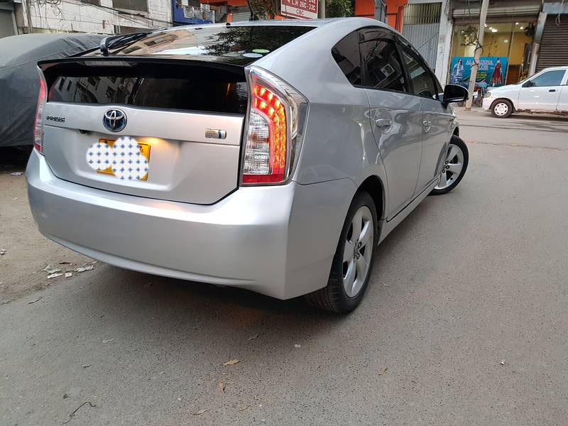 Toyota Prius 2013/2018 Executive director owned 1