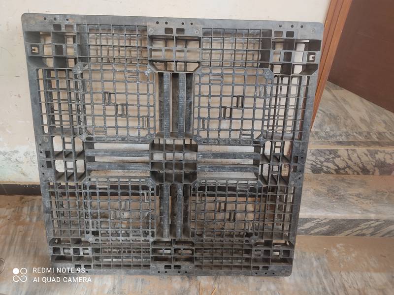 Plastic Pallets 1