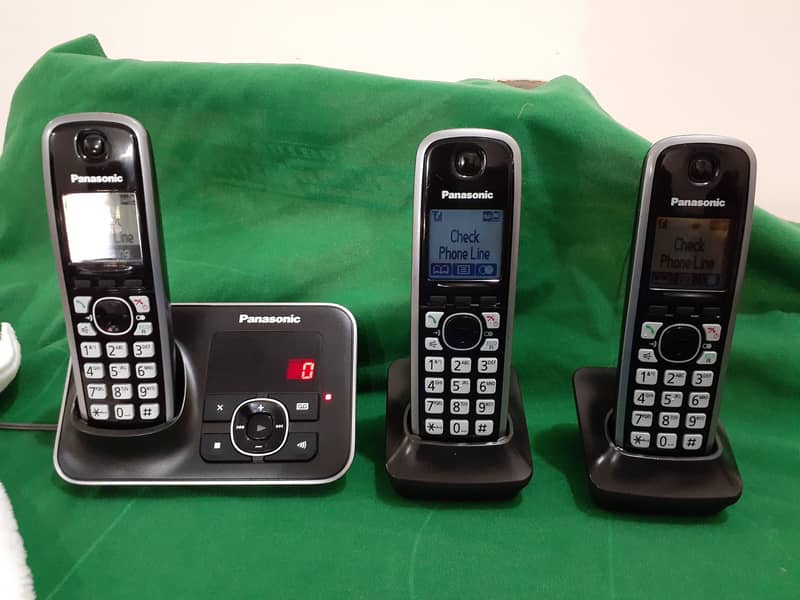 Panasonic Cordless Trio in built  wireless intercom 0