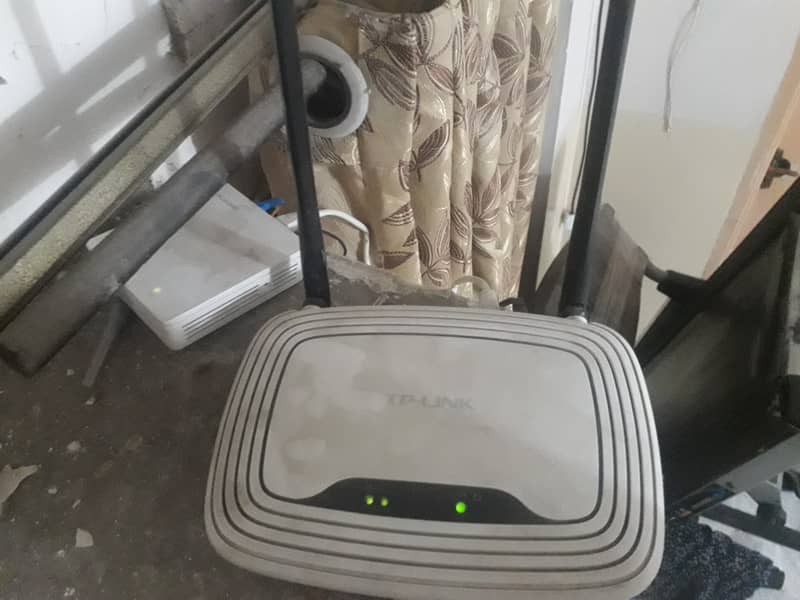 Tplink wifi router 2 antenia's 1