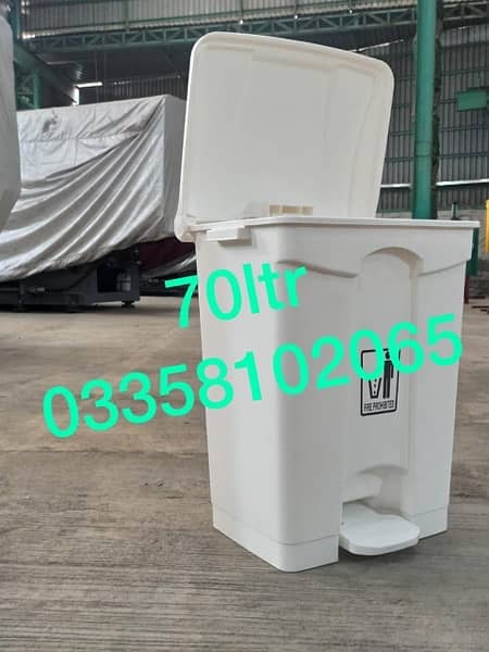 Dustbin 100 liters 4