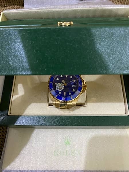 Rolex submeriner Automatic come from Dubai urjent sale 3