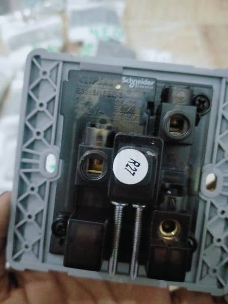 15 item mix socket n switches 3