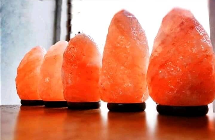 ہمالیہ سالٹ لیمپ اور ڈیکوریشن پیس Lamps/ Salt Lamps with home delivey 1