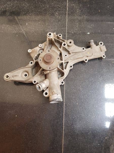 Mercedes W203 V6 Water pump 4