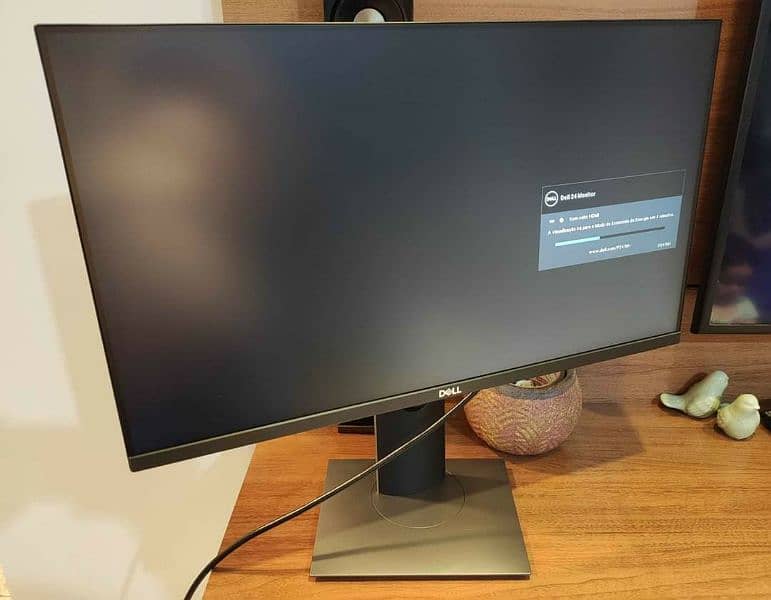 Dell P2419H "24 Inch" Borderless IPS LED Moniter Full HD Fresh 5