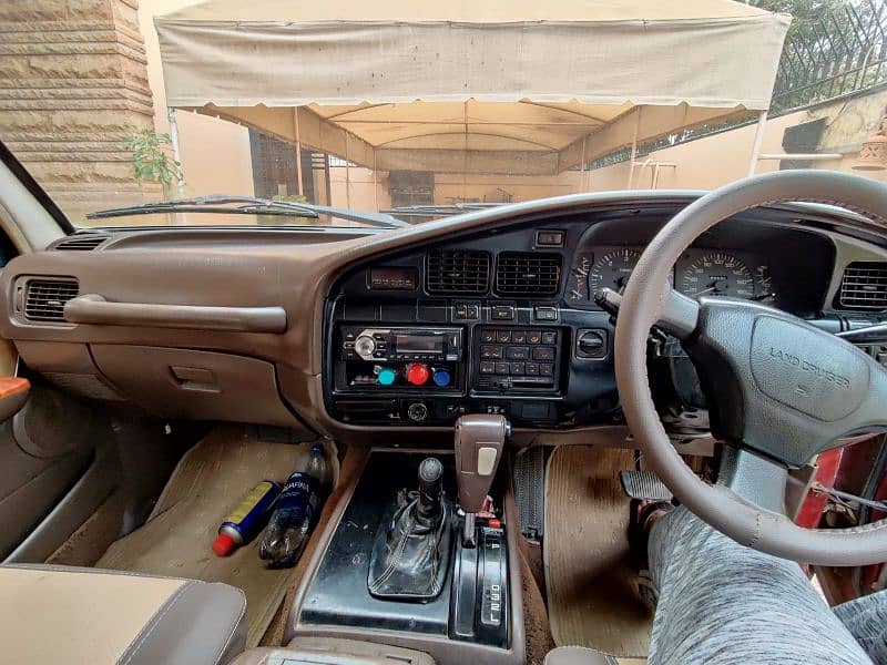 Toyota Land Cruiser VX Limited for sale 11