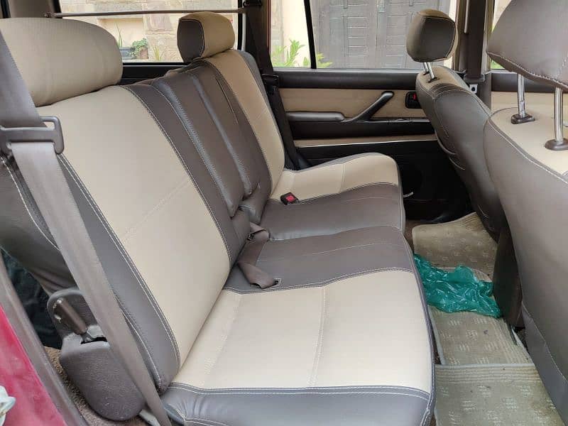 Toyota Land Cruiser VX Limited for sale 14