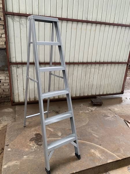 Folding Ladder, Storage Rack, plastic bins, Steel Pallets,، cable tray 2