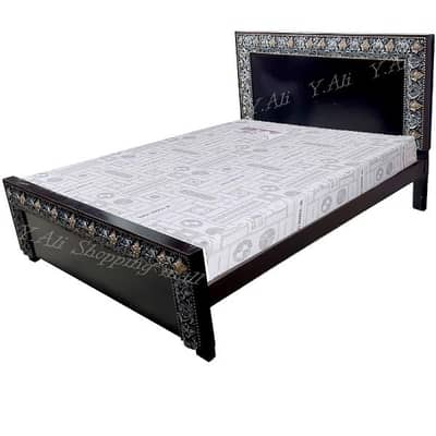 Wooden Double beds available in discount price