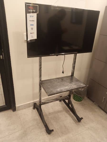 Lcd led tv floor stand with wheels for office home gaming cctv expo 3