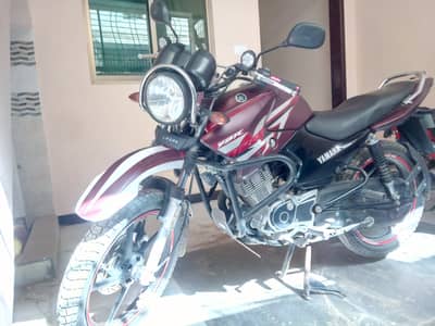 Yamaha YBR G