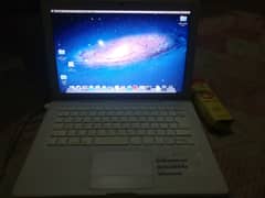 MacBook 2007  in good condition for sale