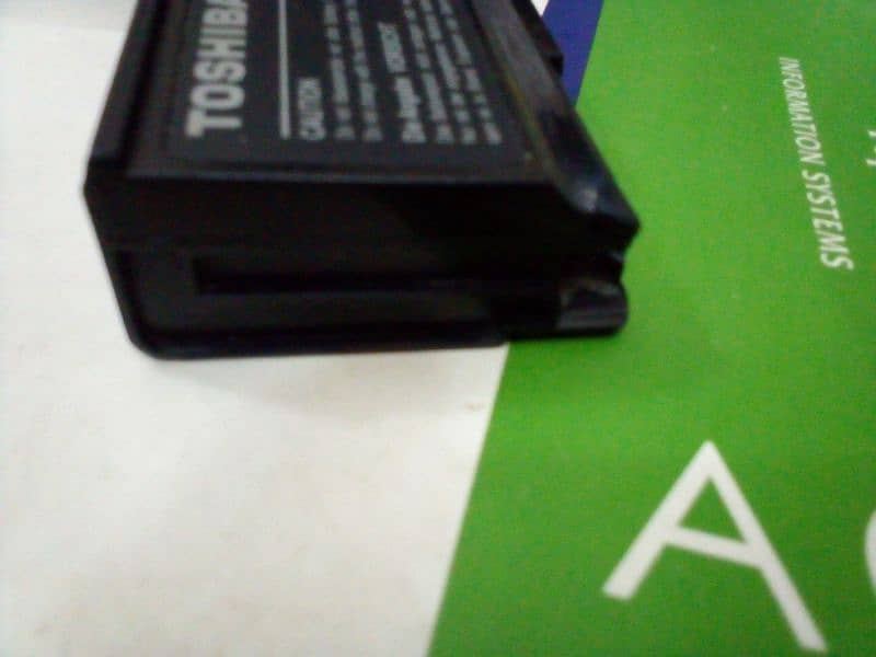 Toshiba Original battery pack PA3399U-1BAS (Satellite, Tecra, Dynabook 7