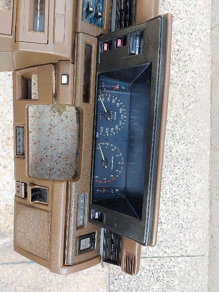 Toyota Crown 1984 Interior Complete Dashboard Forsale 2