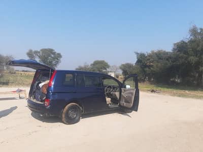 7 seater toyota isis japanese  for sale 24. . lac