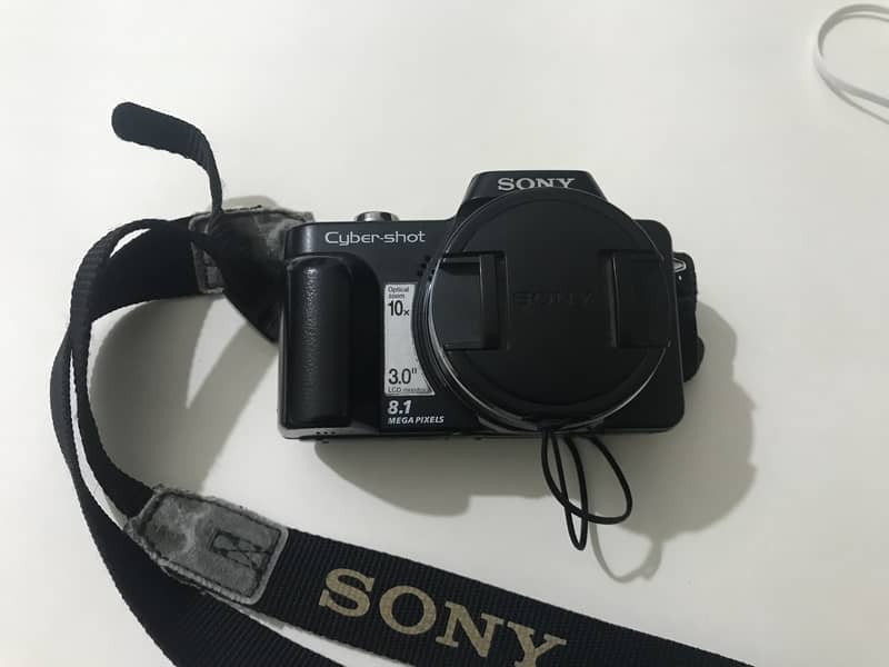 Sony Cybershot Camera 4