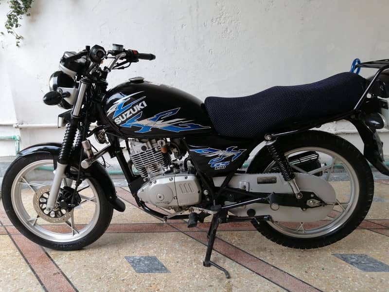 Suzuki GS 150 SE (Special Edition) 2