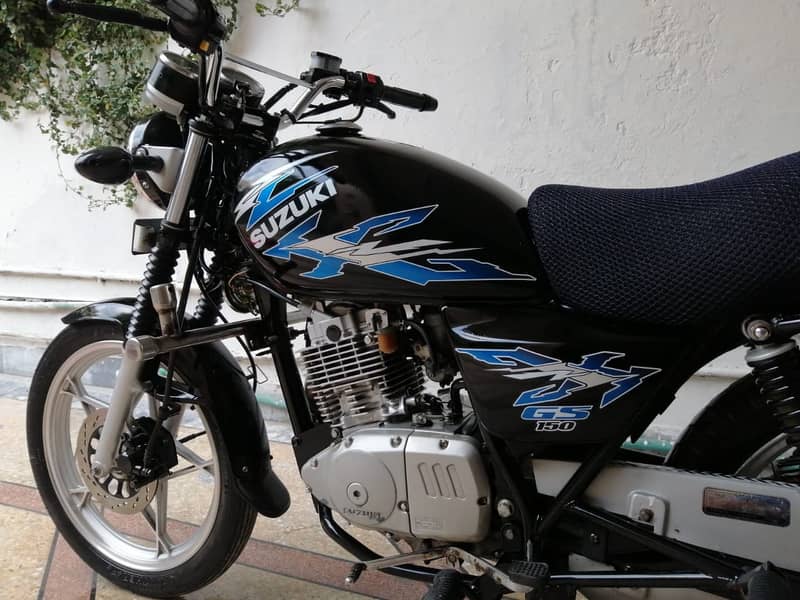 Suzuki GS 150 SE (Special Edition) 1