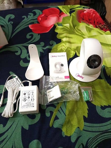 ibaby monitor  original price 18000 pinpack only 5999 3