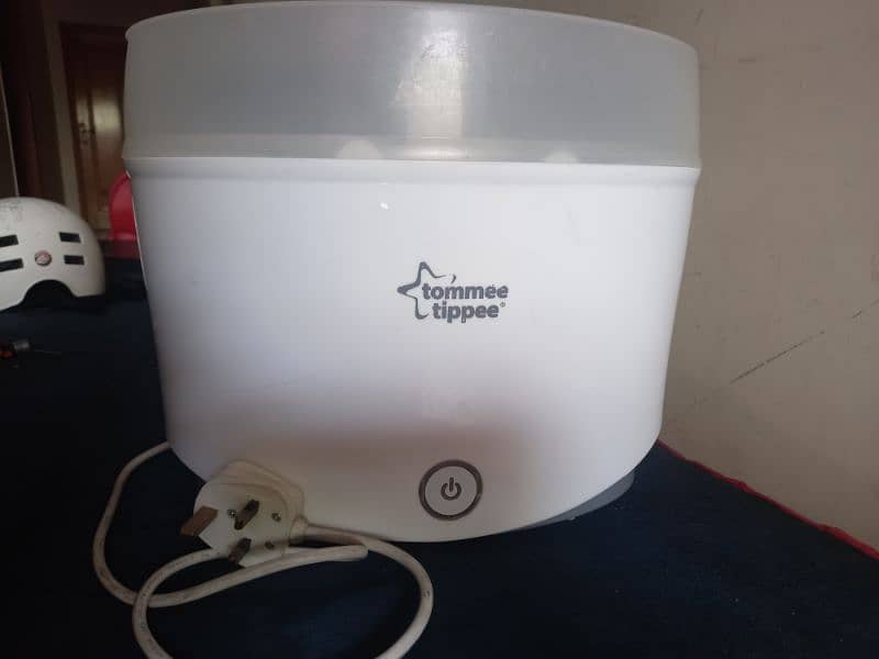 Feeder sterilizer by tommee tippee used 1