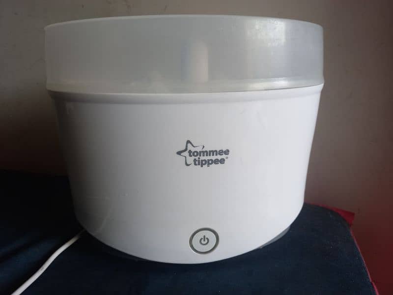 Feeder sterilizer by tommee tippee used 4