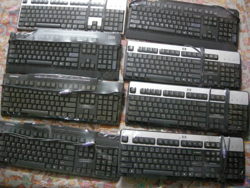 brand ps2 keyboard 80 piece lot 1