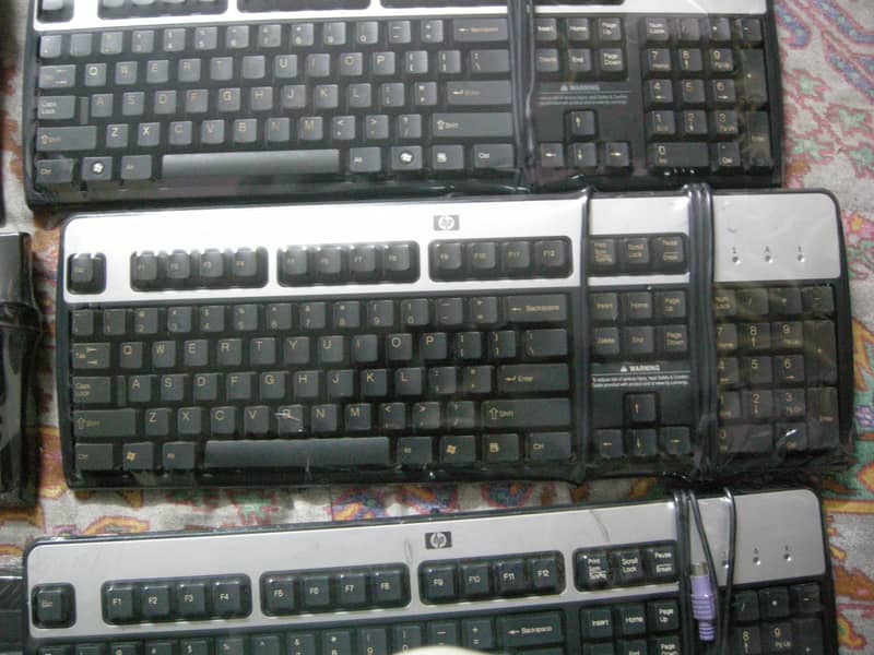 brand ps2 keyboard 80 piece lot 2