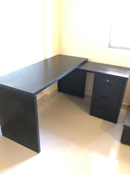 Office Furniture, Tables, File racks, Workstations 8