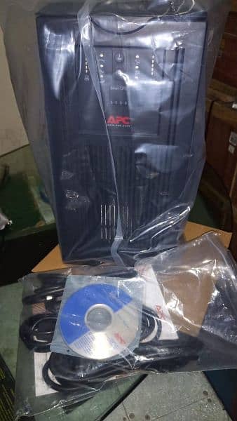 SUA5000RMI5U APC Smart UPS 5000VA 230V