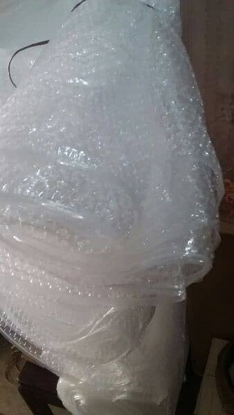 Bubble wrap for packing 2