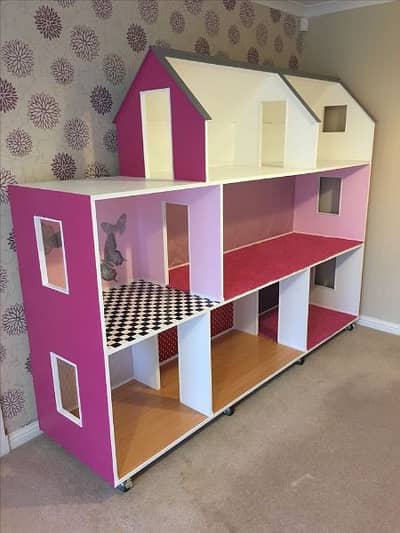 wood doll house for kids 1