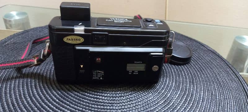 vintage camera 100% working condition 10 out of 10. 5