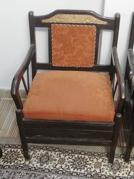 5 seater sofa set in good condition 2