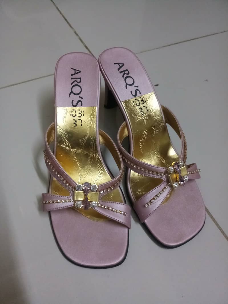 Brand new women footwears 0