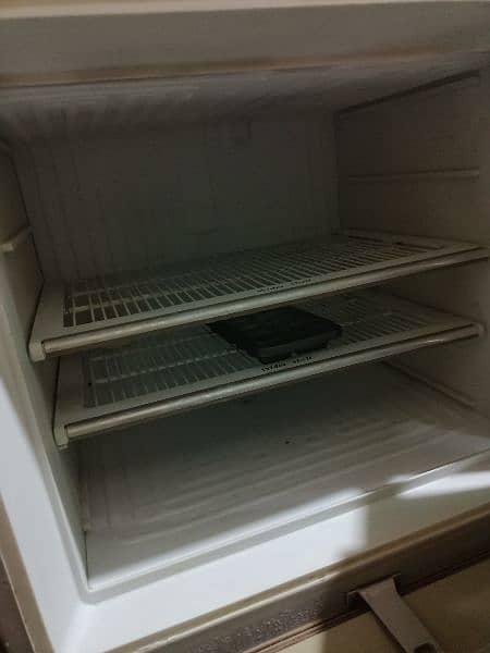 Dawalance fridge 3