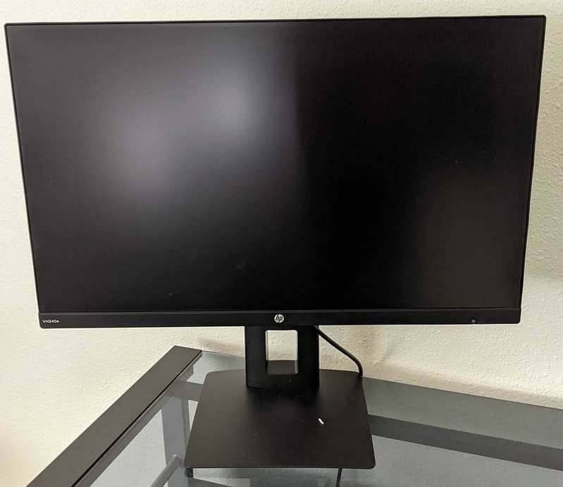 Dell Borderless 22 23 24 inch Moniter Available In Fresh Condition. 18