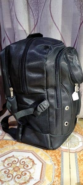 Bag for University , laptop & Camera 1