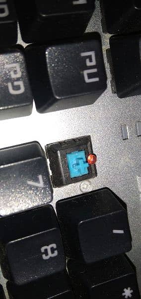 Mechanical Keyboard blue switch (read desp) 5