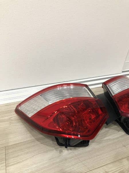 Toyota vitz 2018 petrol & hybrid backlights available 3