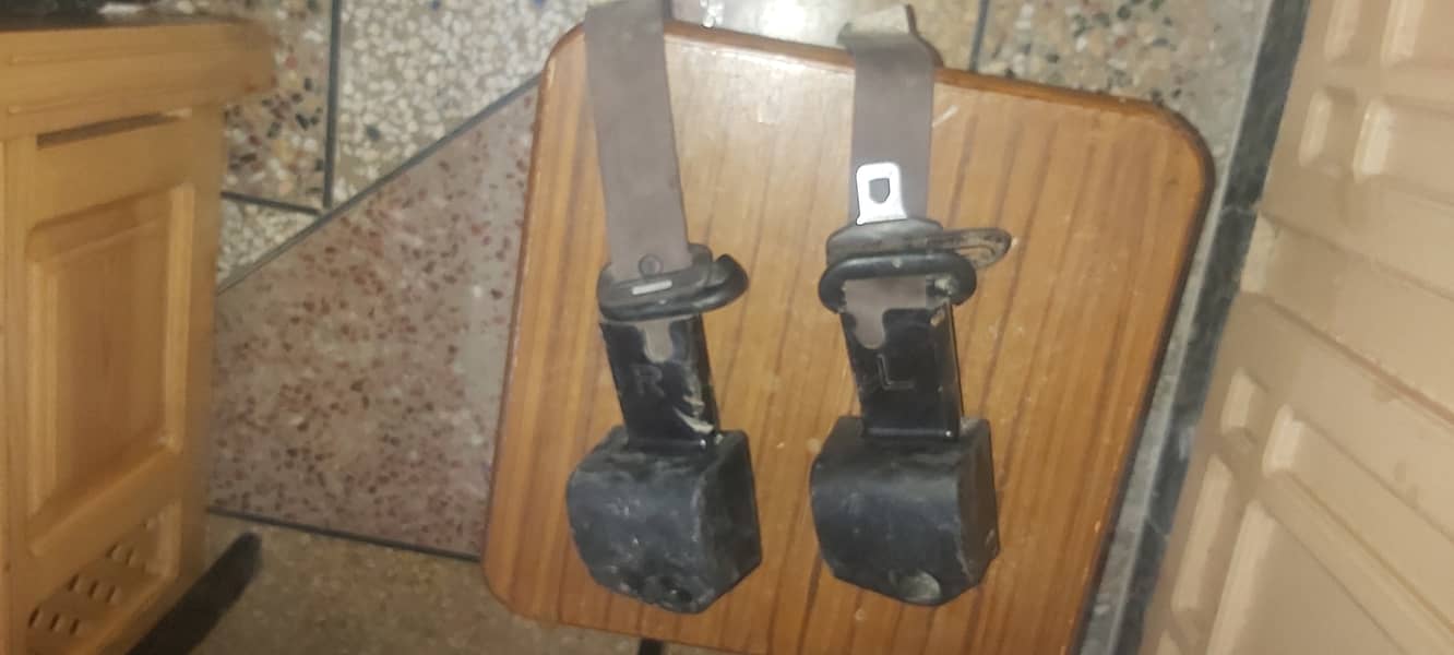 Vitz 1kr engine assembly and 96 corolla accessories for sale 4