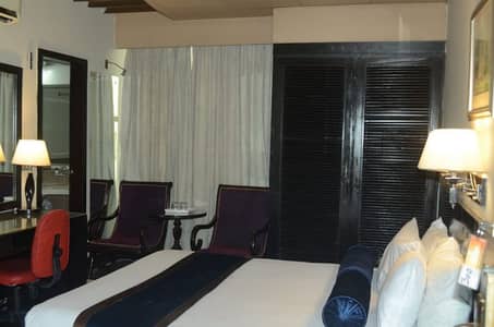 22 rooms furnished hotel building available for rent,restaurant on top 6