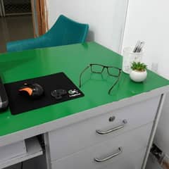 Office Table for Sale Brand New Condition