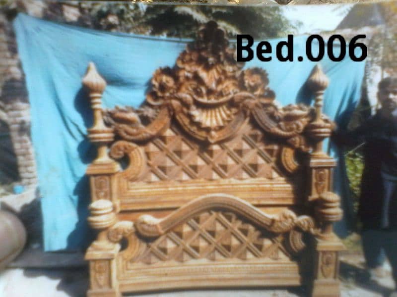 Chinioti Bed Sets available in different designs and colours 2